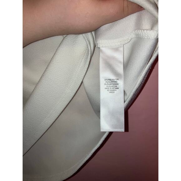 Adrianna Papell white poofy sleeve top size medium - Picture 3 of 5